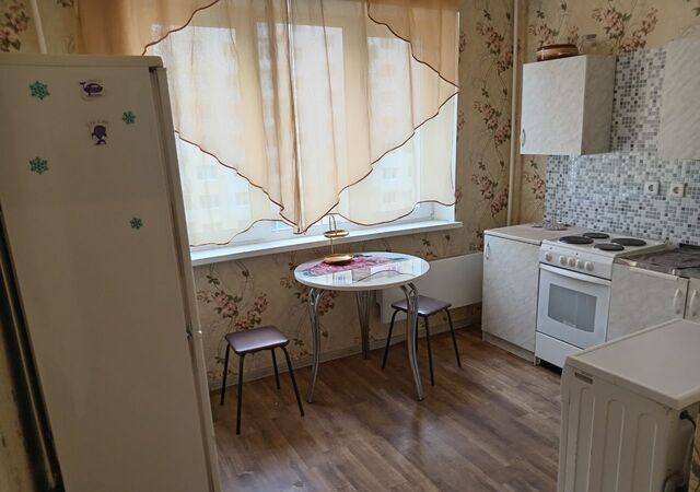 квартира р-н Ленинский ул Романтиков 48а фото