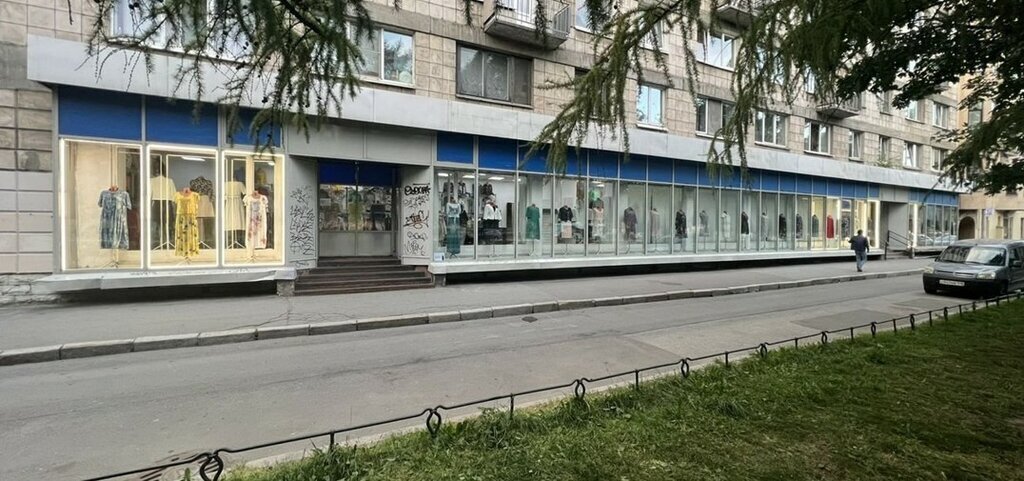 торговое помещение г Санкт-Петербург метро Василеостровская Большой проспект Васильевского острова, 41 фото 1