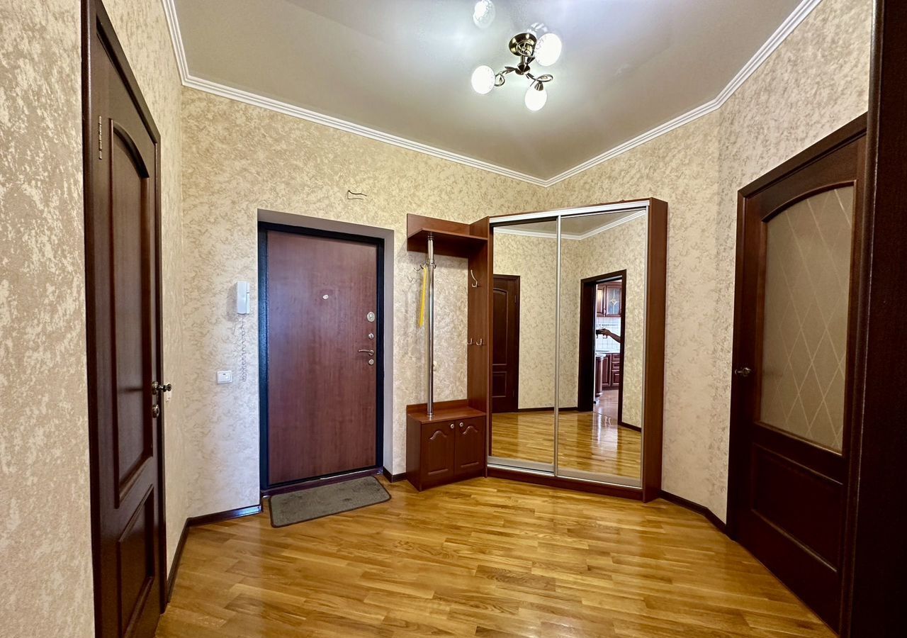квартира г Краснодар р-н Западный ул им. Володи Головатого 174 фото 1