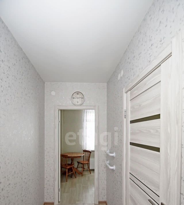 квартира г Омск р-н Центральный ул 21-я Амурская 25 фото 8