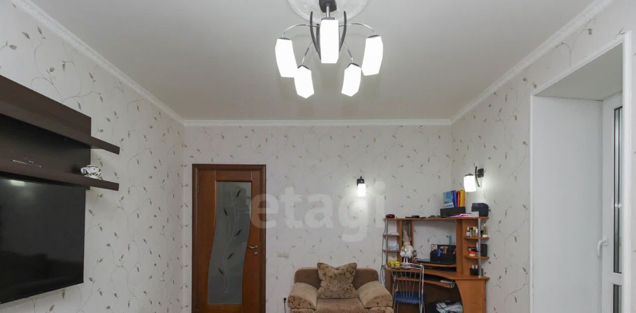 квартира г Омск р-н Кировский ул Перелета 20 фото 11