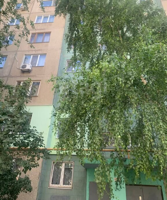 квартира г Саратов ул им братьев Никитиных 8 фото 23