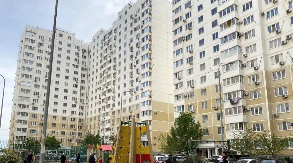 квартира г Новороссийск р-н Южный ул. Мурата Ахеджака, 22 фото 1