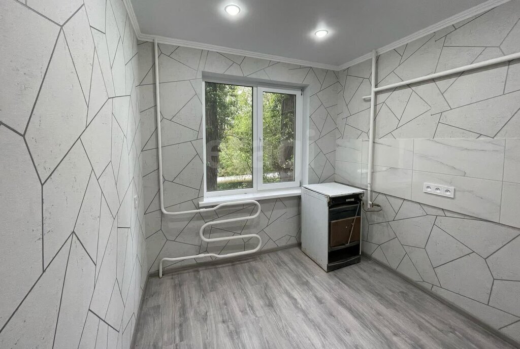 квартира г Саратов ул Верхоянская 4 фото 8