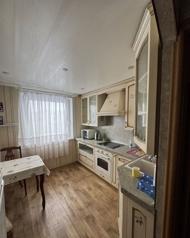 квартира г Мурманск р-н Первомайский пр-кт Кольский 140к/2 фото 3