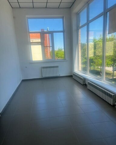 свободного назначения ул Ленинградская 12/2 фото