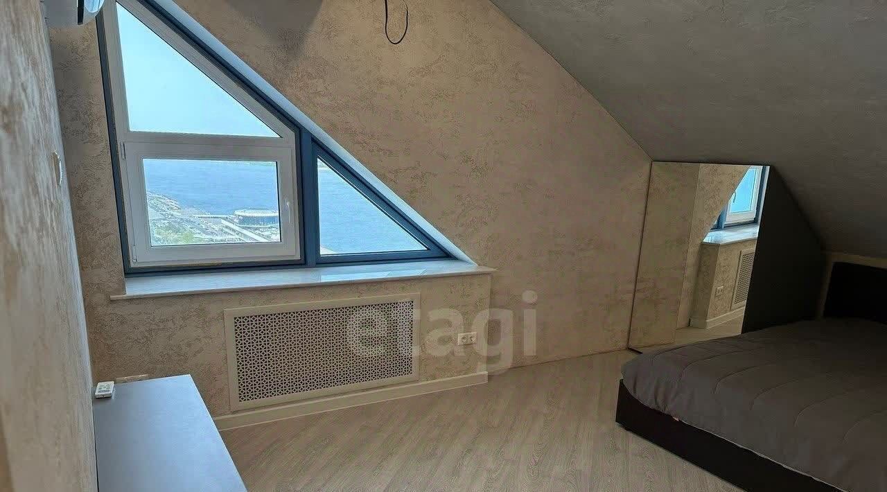 квартира г Волгоград р-н Ворошиловский ул им. Калинина 2аа фото 16