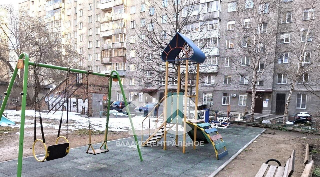 квартира г Новосибирск ул Трудовая 15 Площадь Ленина фото 32