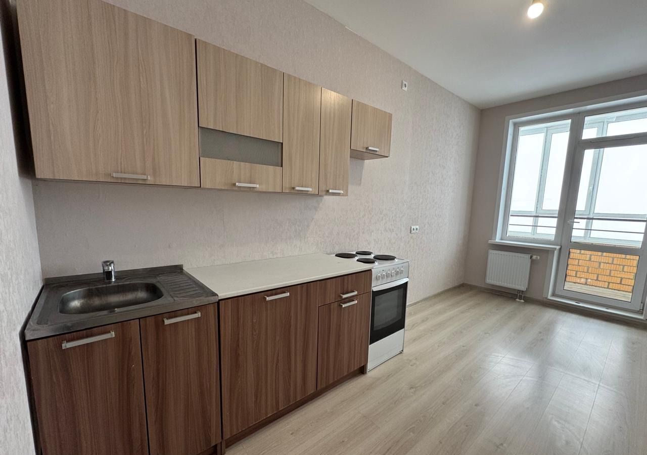 квартира г Пермь р-н Дзержинский ул Кронштадтская 43 фото 1