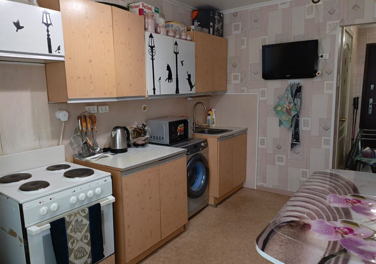 квартира г Тольятти р-н Автозаводский 10-й квартал б-р Луначарского 6 фото 6