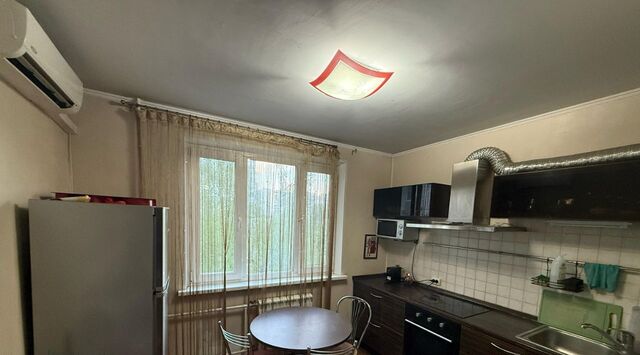 метро Марьино б-р Марьинский 4 фото