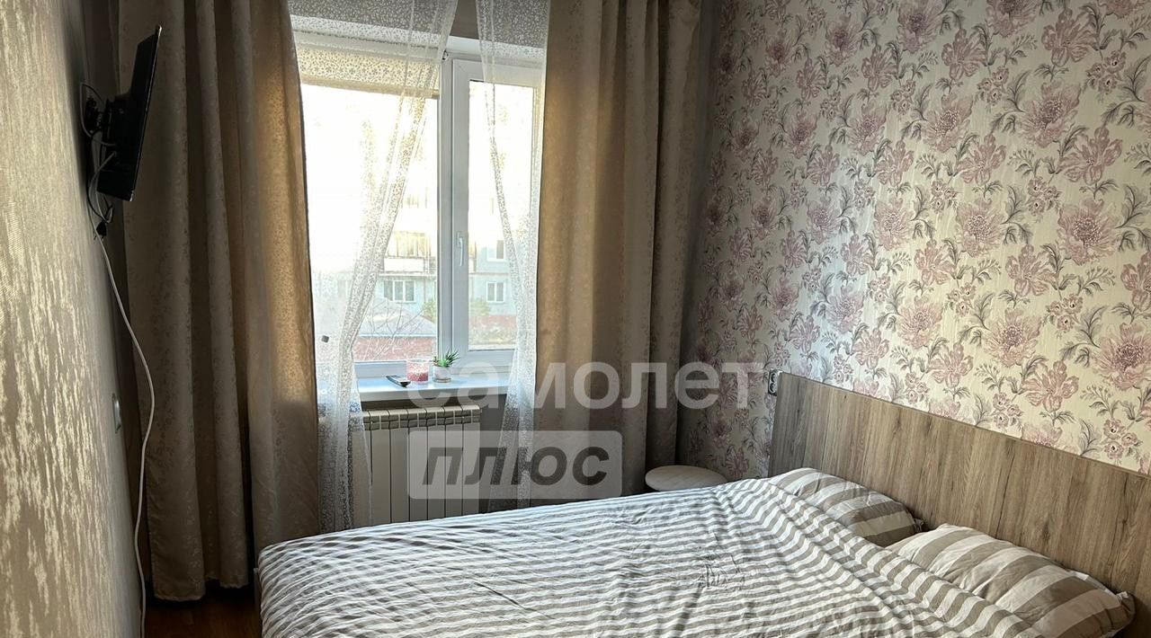квартира г Омск р-н Центральный ул Арнольда Нейбута 64 фото 1
