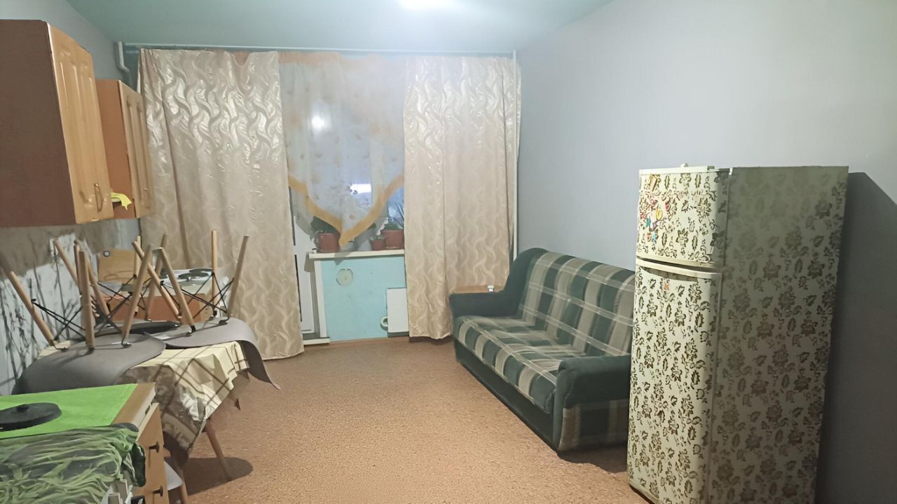 комната г Новокузнецк р-н Заводской ул Тореза 91б фото 3