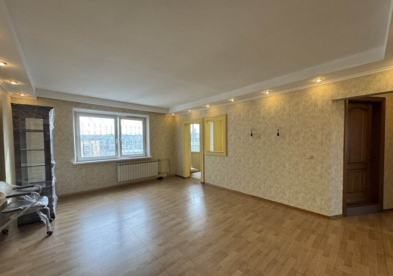 квартира г Красноярск р-н Октябрьский ул Новосибирская 35 фото 2