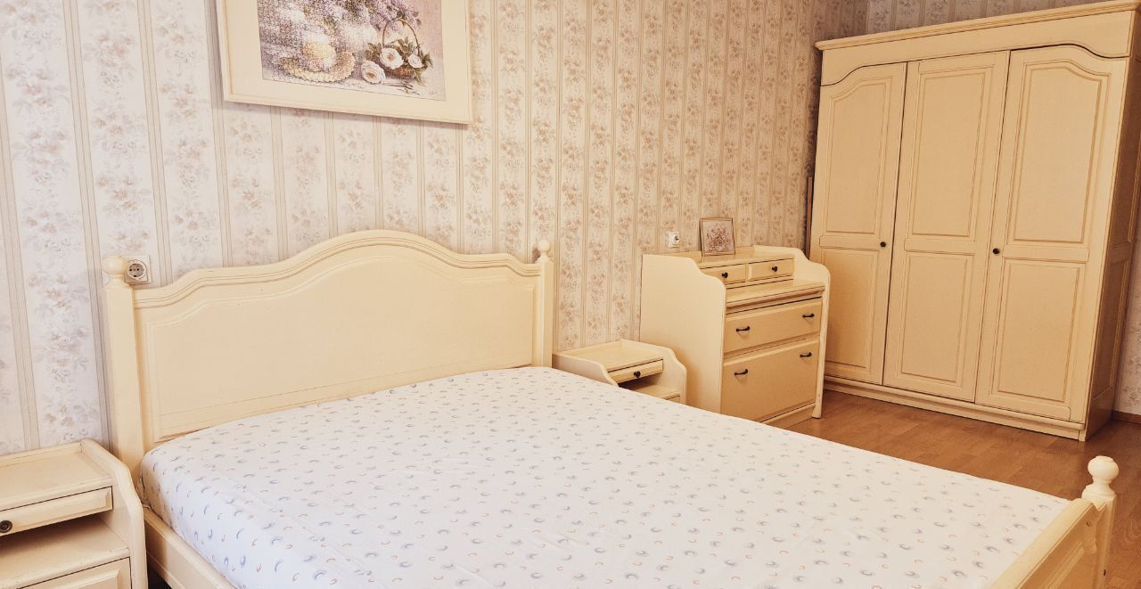 квартира г Санкт-Петербург метро Автово ул Маршала Казакова 12к/1 фото 3