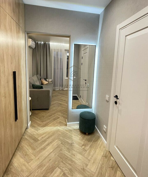 квартира г Новосибирск Октябрьская ул Ипподромская 12 фото 2