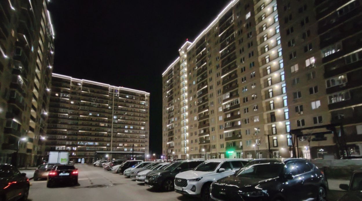 квартира г Краснодар р-н Прикубанский ул им. лётчика Позднякова 2к/15 фото 15