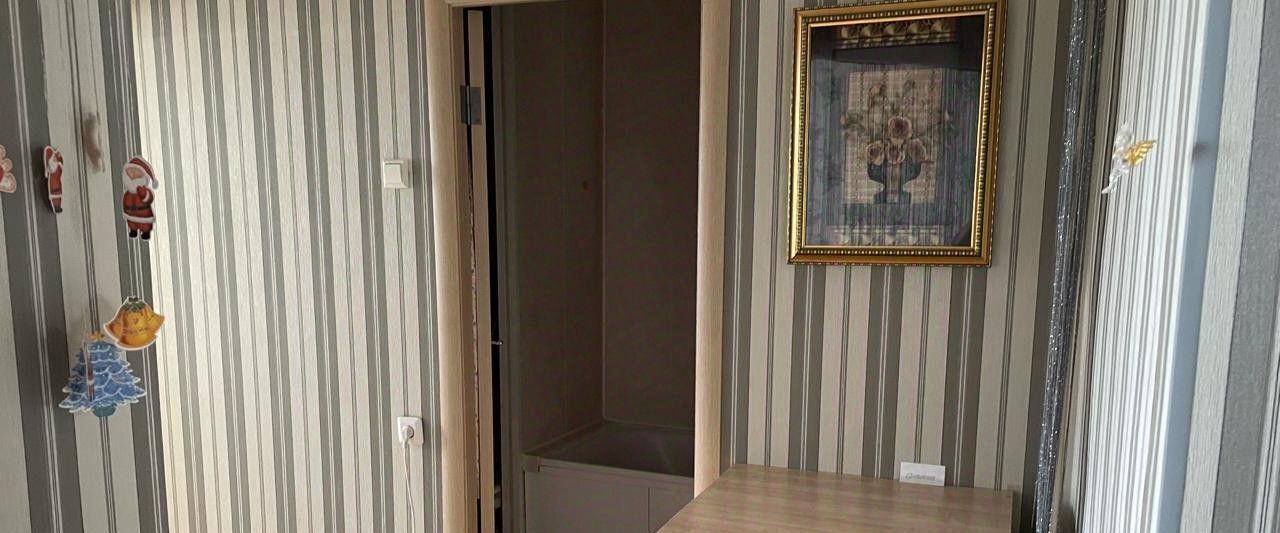 квартира г Сургут ул Замятинская 3 фото 8