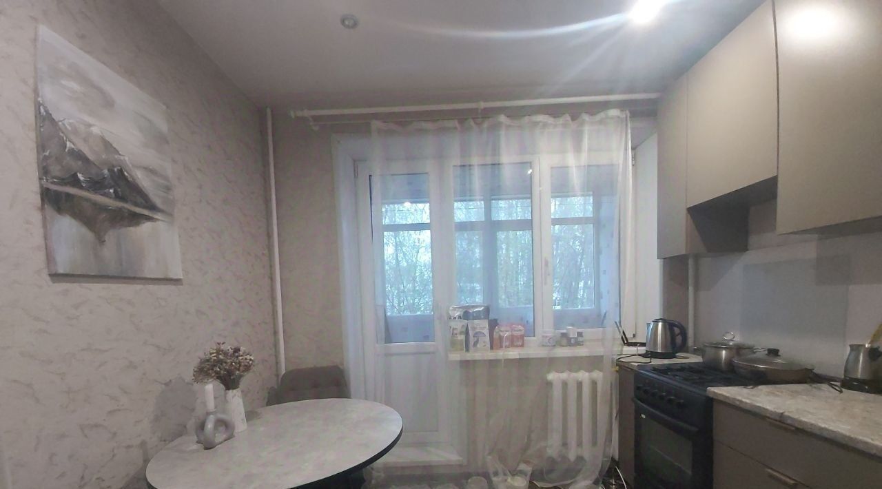квартира г Уфа р-н Кировский ул Авроры 5/6 фото 6
