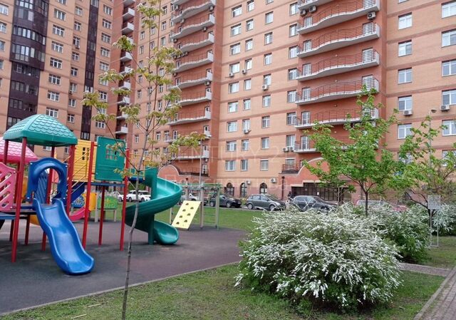 метро Университет ул Академика Волгина 8а дружбы народов фото
