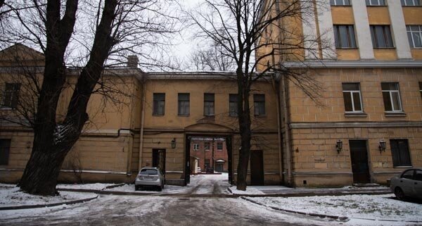 метро Площадь Александра Невского ул Мельничная 4 фото