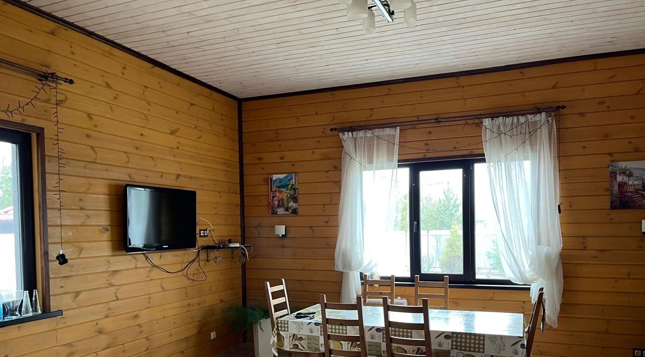 дом р-н Невьянский г Невьянск ул Набережная Плотина тер. фото 1