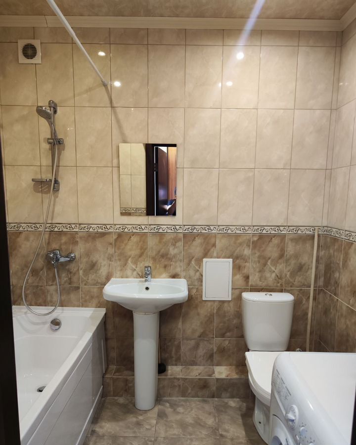квартира г Омск р-н Кировский ул Транссибирская 6к/2 фото 7