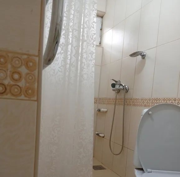 комната г Сочи р-н Адлерский ул Просвещения 87м фото 9