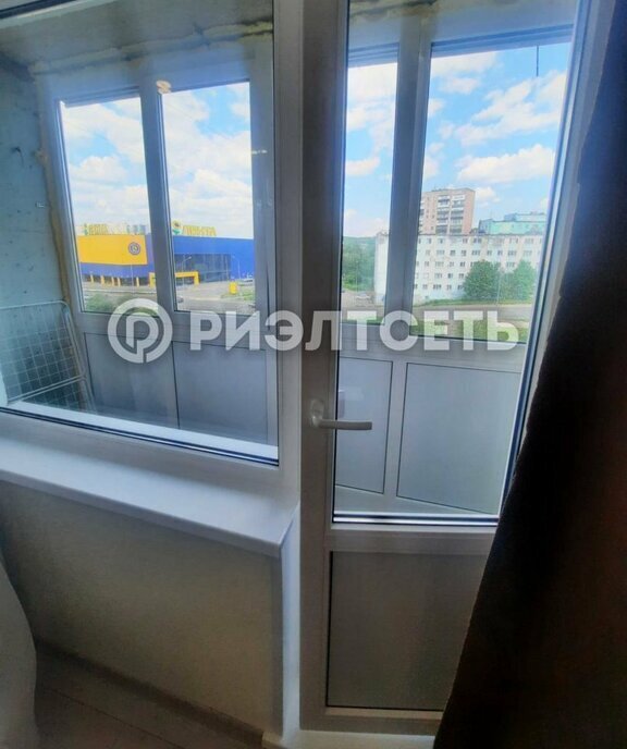 квартира г Мурманск ул Радищева 11 фото 3