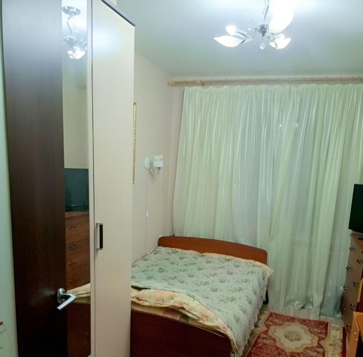 квартира г Волгоград р-н Тракторозаводский ул им. академика Богомольца 11 фото 15
