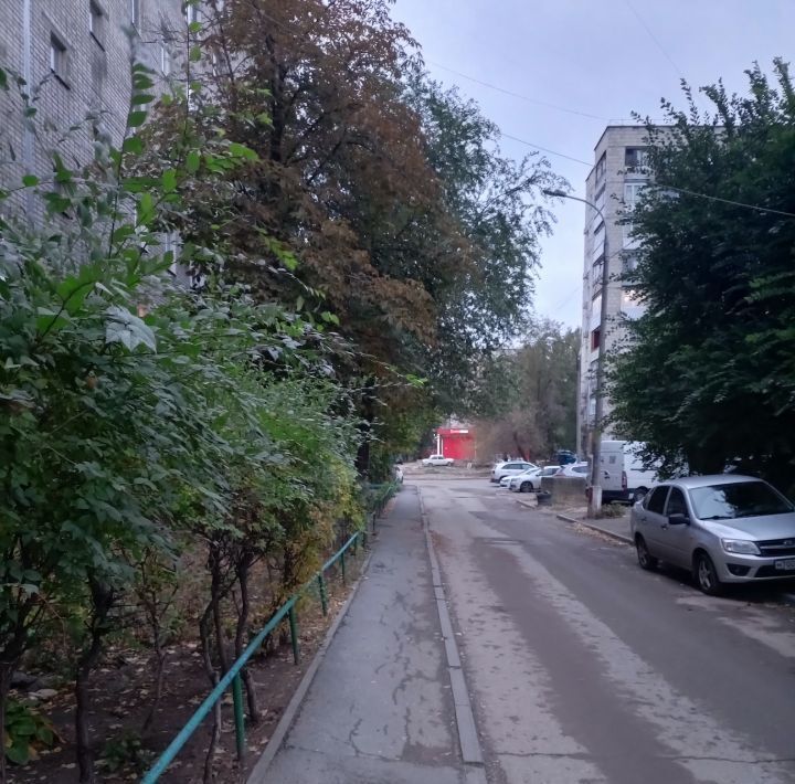 квартира г Волгоград р-н Тракторозаводский ул им. академика Богомольца 11 фото 28