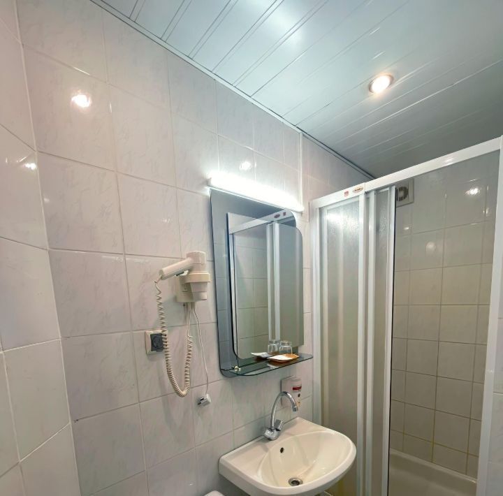 комната г Набережные Челны р-н Автозаводский 52а комплекс 3 фото 8