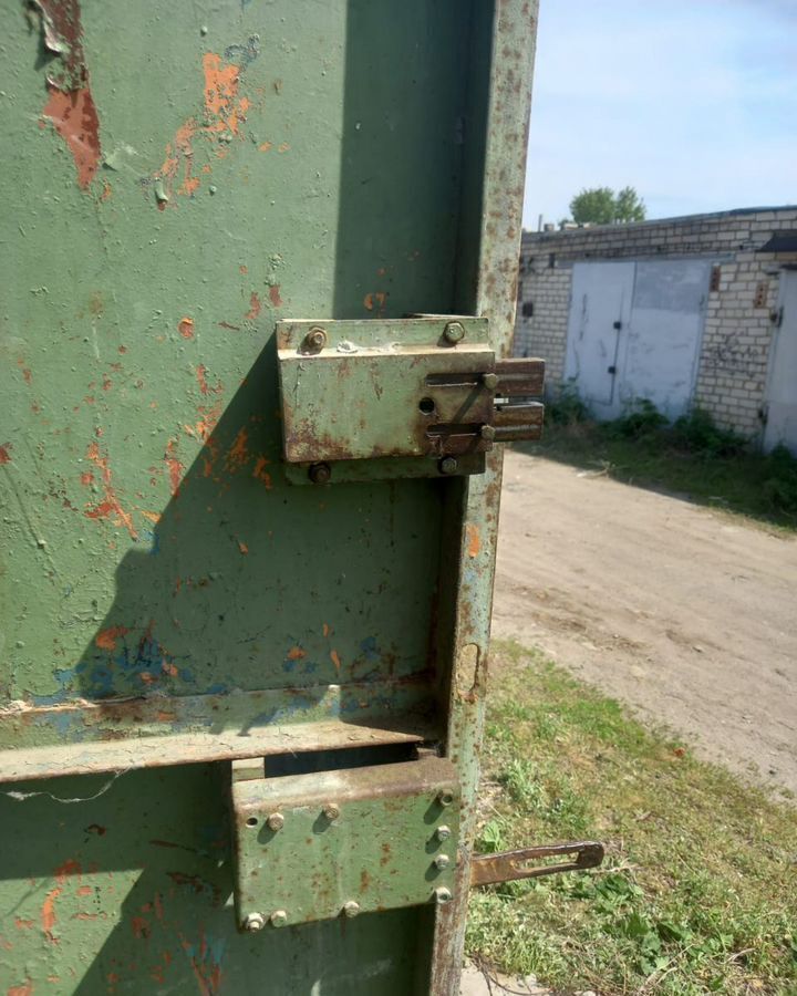 гараж г Волгоград р-н Краснооктябрьский ул Хрустальная 103а фото 5