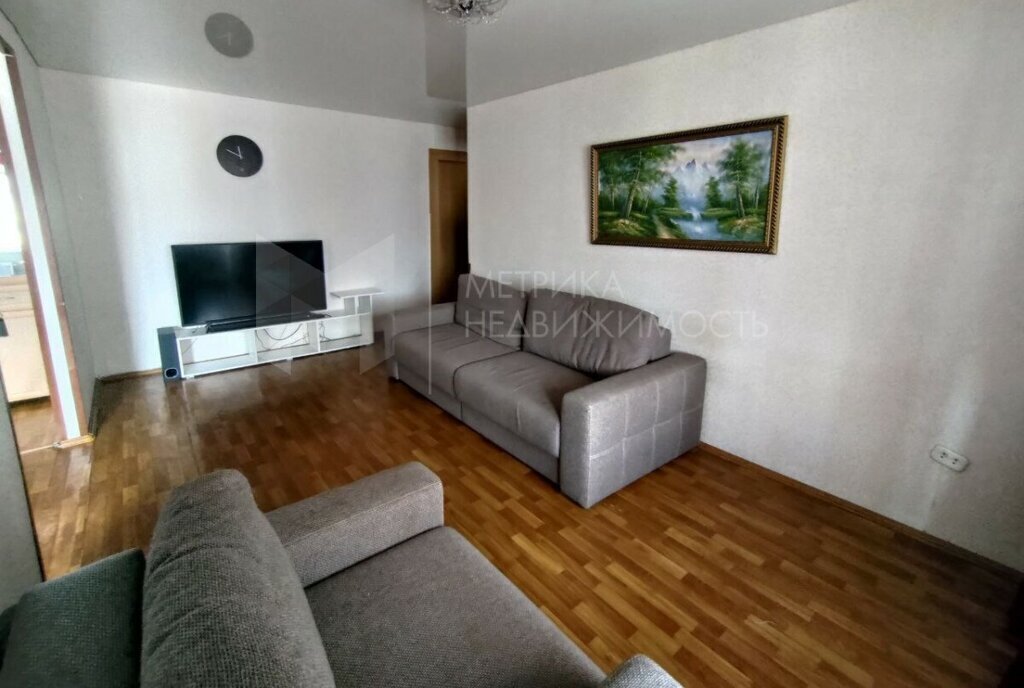 квартира г Тюмень ул Севастопольская 33 фото 3