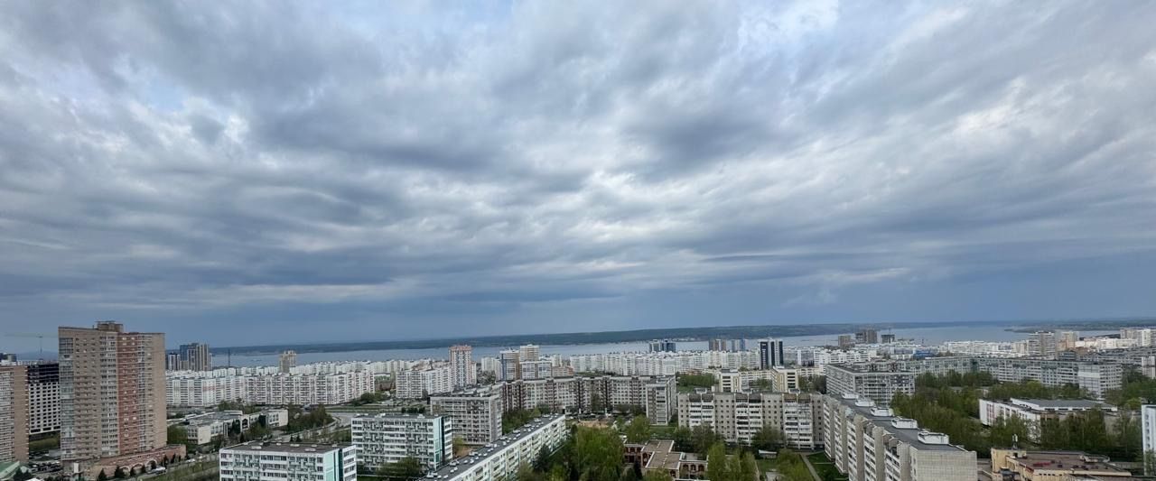 квартира г Набережные Челны р-н Центральный ул Шамиля Усманова 18а фото 5
