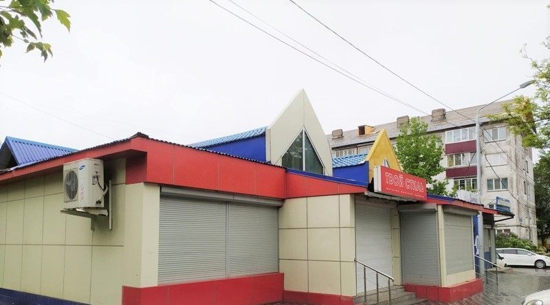 торговое помещение г Южно-Сахалинск ул имени Космонавта Поповича 69б фото 1