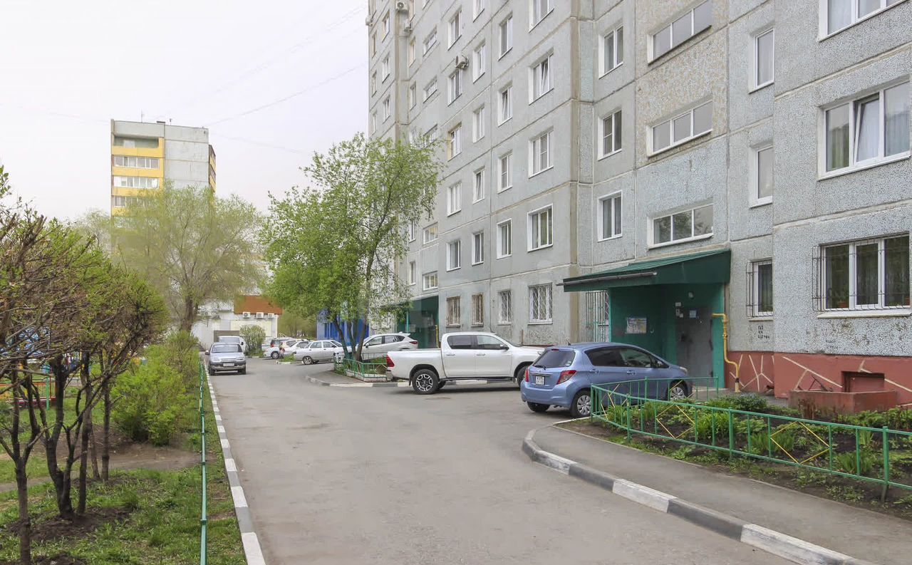 квартира г Омск р-н Кировский б-р Зеленый 10/2 6-й мкр-н фото 32