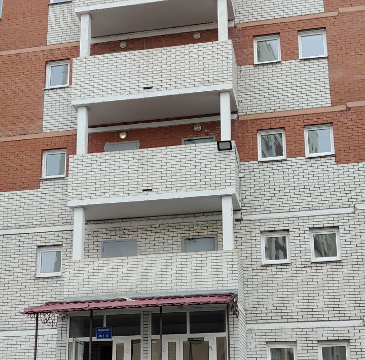 квартира г Омск р-н Центральный ул 21-я Амурская 25к/1 фото 30