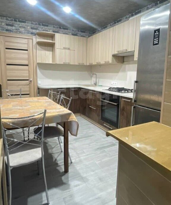 квартира г Омск ул Химиков 6 фото 11