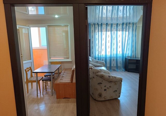 р-н Автозаводский ул 40 лет Победы 49д фото