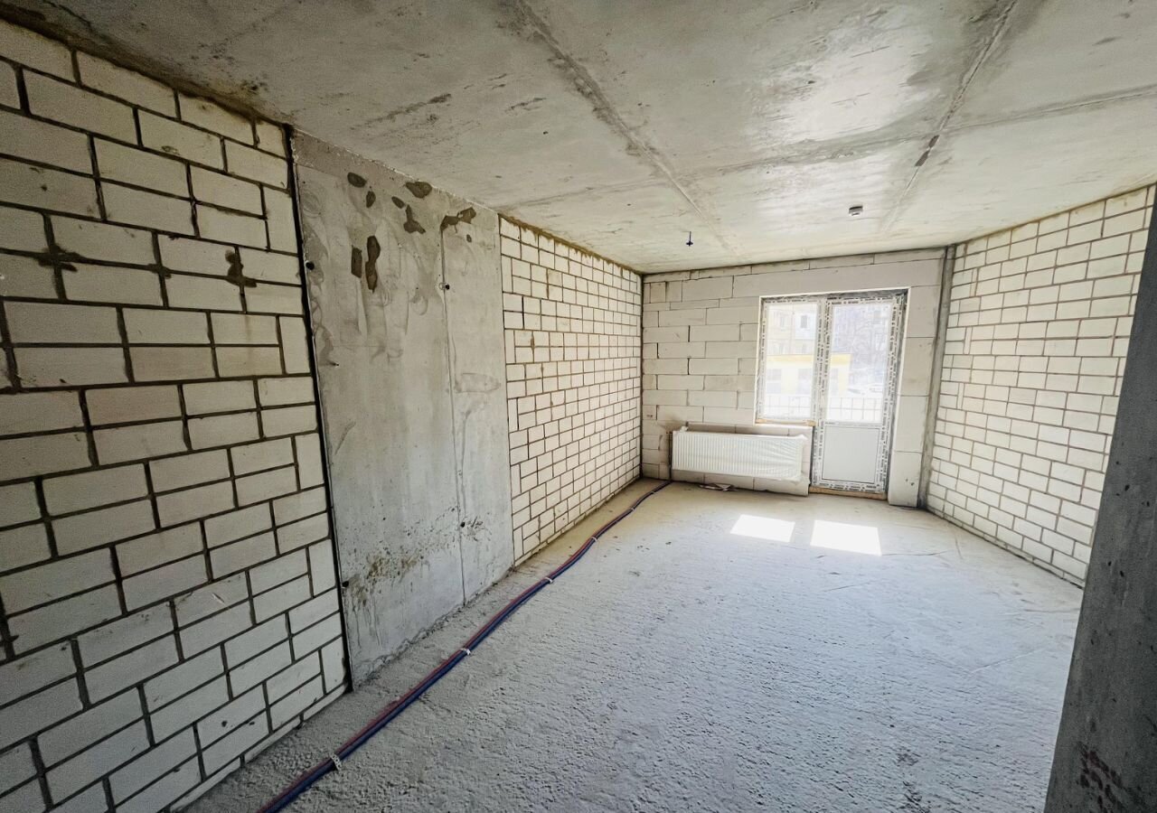 квартира г Саратов р-н Октябрьский ул им Симбирцева В.Н. 40 фото 3