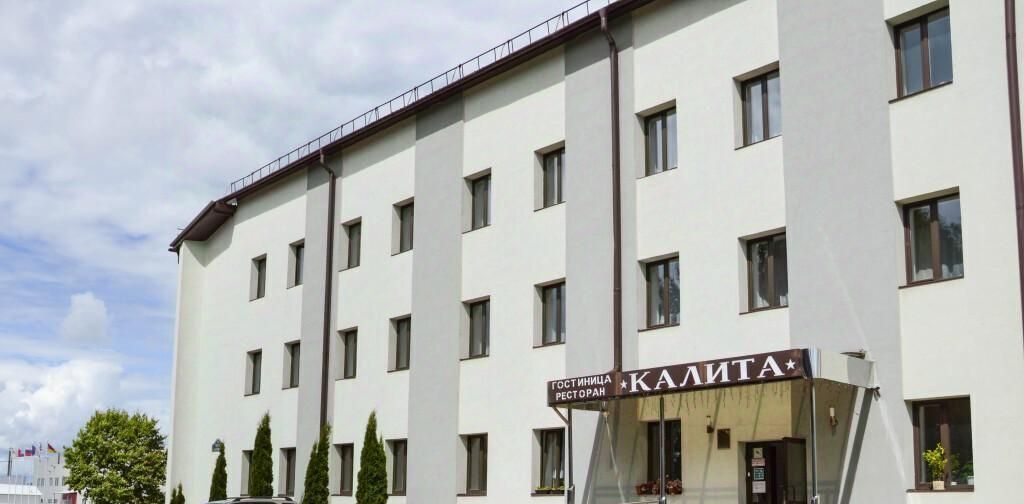 комната г Калуга р-н Октябрьский ул Тарутинская 171к/3 фото 1