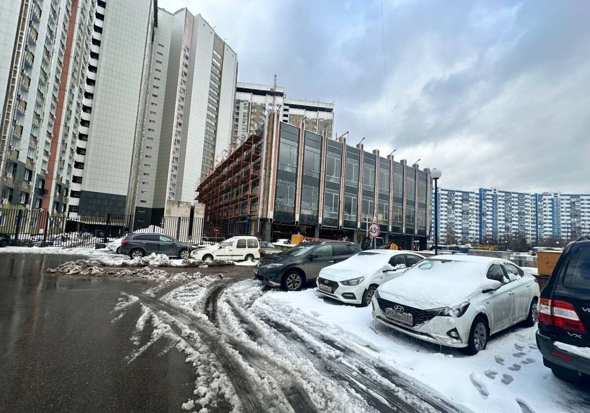 офис г Москва метро Тропарёво пр-кт Ленинский 158 фото 2