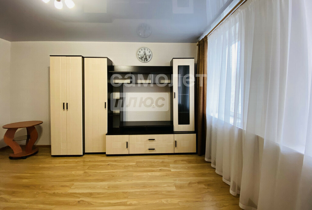 квартира г Киров ул Ленина 184к/5 фото 1