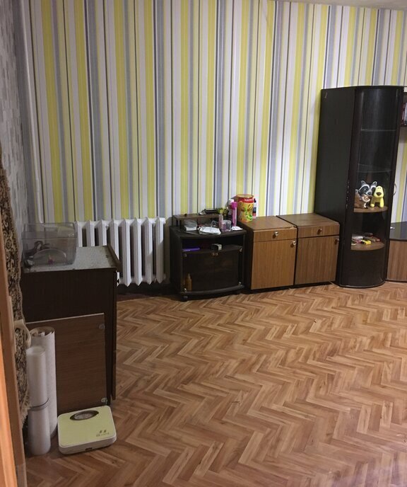 квартира г Глазов ул Революции 18а фото 7
