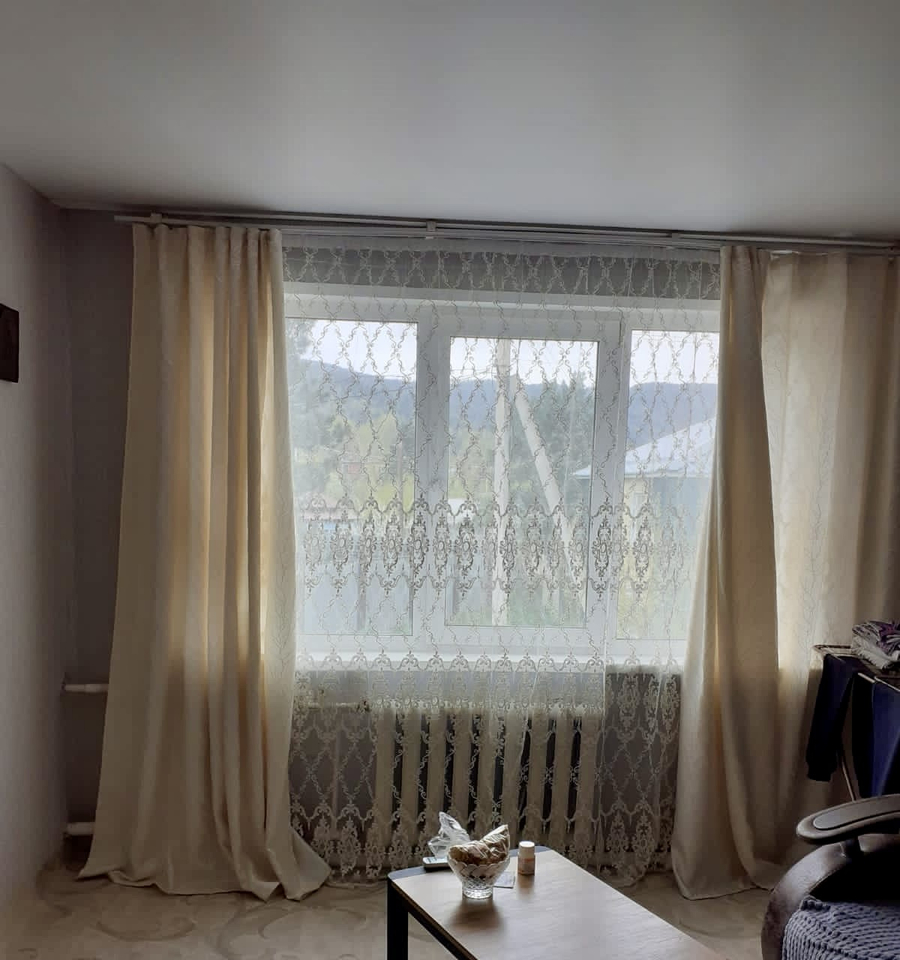 квартира г Саяногорск рп Майна ул Рабовича 1 фото 2