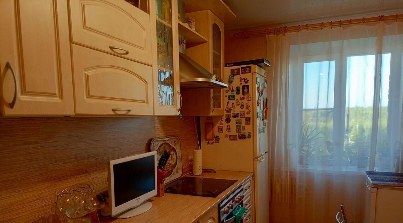 квартира г Сосновый Бор ул Молодежная 84 Сосновоборский городской округ, 10б Микрорайон фото 4