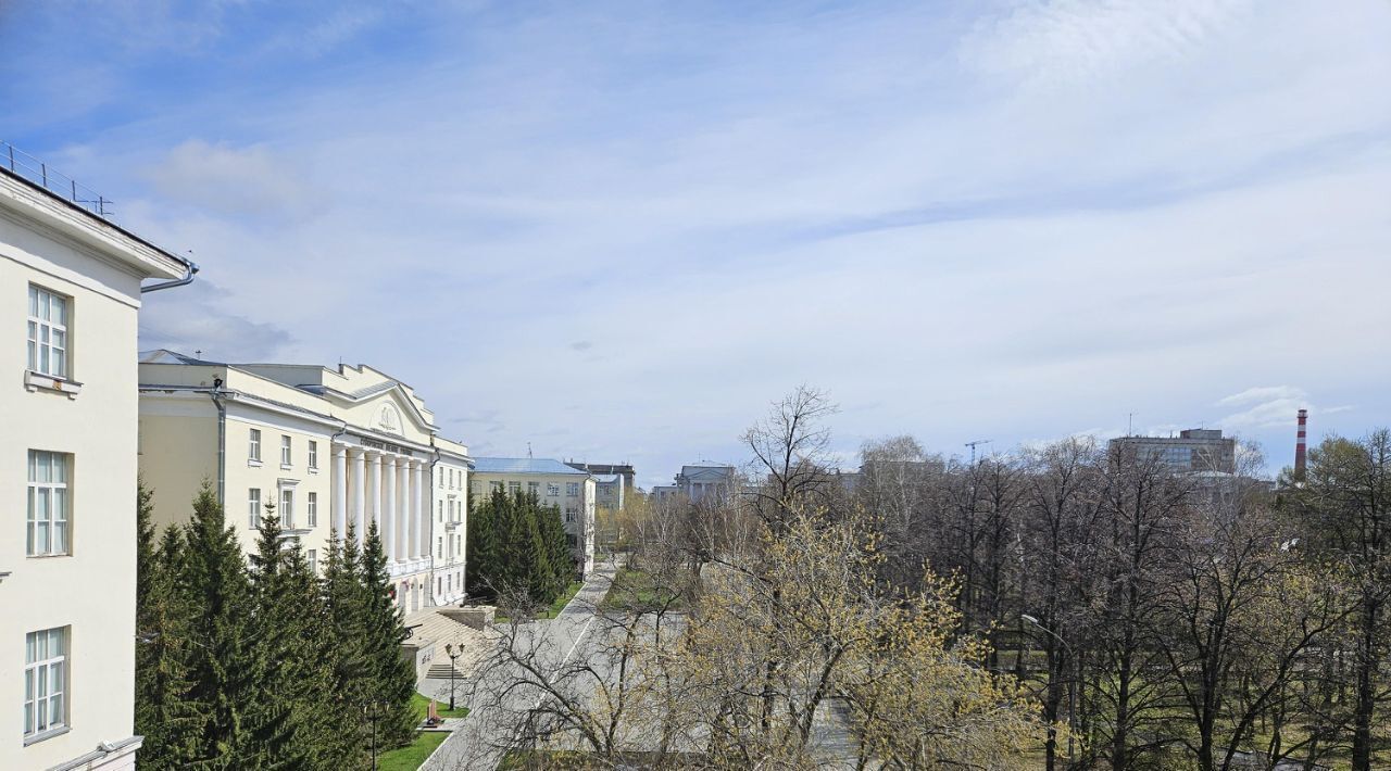 квартира г Екатеринбург Площадь 1905 года, просп. Ленина, 103 фото 31