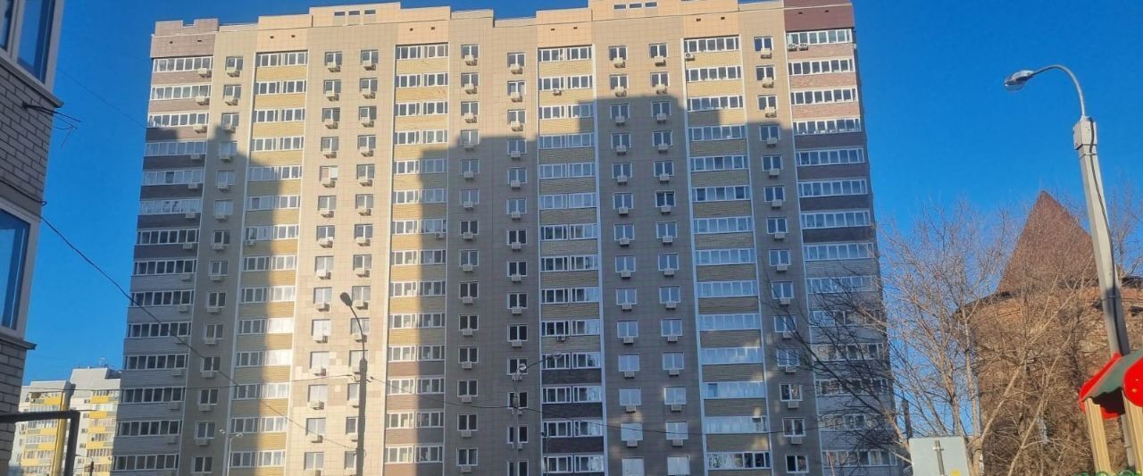 квартира г Волгоград р-н Ворошиловский ул им. милиционера Буханцева 40 фото 1