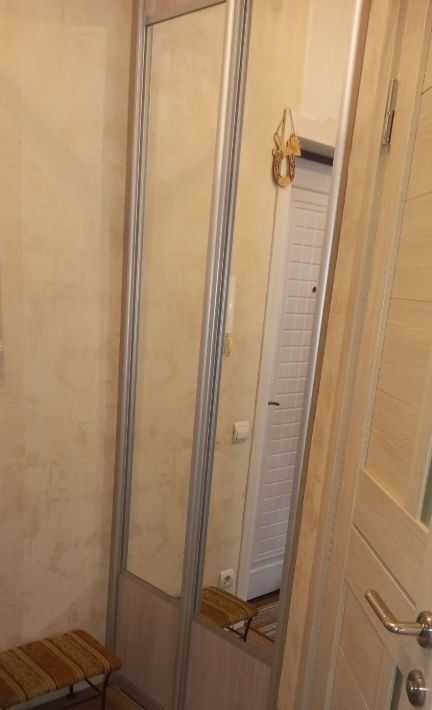 квартира г Саратов р-н Волжский ул им Исаева Н.В. 5 фото 12